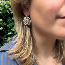 Load image into Gallery viewer, Opaline 'Pense A Moi' Earrings
