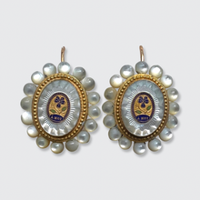 Load image into Gallery viewer, Opaline 'Pense A Moi' Earrings
