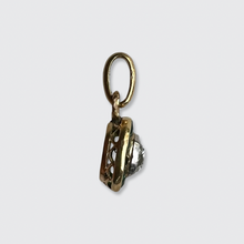 Load image into Gallery viewer, Diamond &amp; Emerald Cluster Pendant