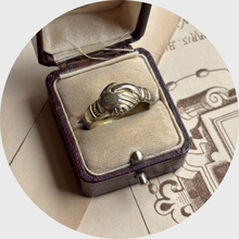 Load image into Gallery viewer, Antique Silver Partially Gilded Fede Ring