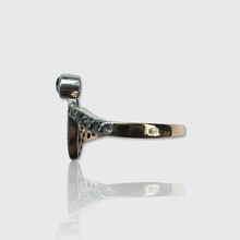 Load image into Gallery viewer, Art Deco Diamond Swirl Ring
