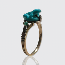 Load image into Gallery viewer, Egyptian Revival Faience Frog Amulet Ring