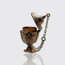 Load image into Gallery viewer, 18th Century Urn-Shaped Vinaigrette Pendant