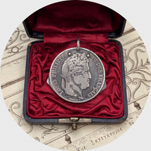 Load image into Gallery viewer, Silver Eloi Pernet Coin Pocket Knife Pendant