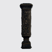 Load image into Gallery viewer, 19th Century Large Wax Seal Etui with Sixteen Double-Sided Seals