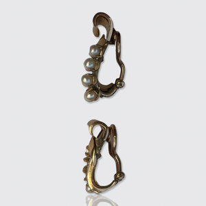 18k Gold Retro Pearl & Diamond Ear Clips