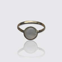 Load image into Gallery viewer, Antique Agate Cabochon Ring