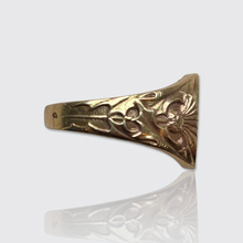 Load image into Gallery viewer, Antique French Signet Monogram Ring