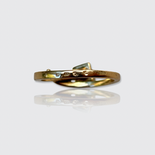 Load image into Gallery viewer, Vintage Sapphire Lucky Nail Ring
