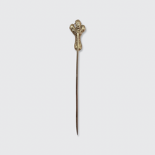 Load image into Gallery viewer, Rose-Cut Diamond Claw Pin