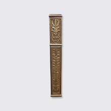 Load image into Gallery viewer, Georgian Chased Gold Bodkin Case