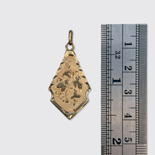 Load image into Gallery viewer, Victorian era Star-Shaped Picture Locket, Four Compartments