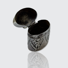 Load image into Gallery viewer, 19th Century Dutch Silver Snuff Box, 1816