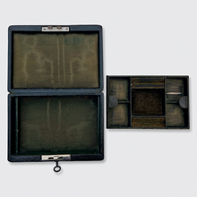 Load image into Gallery viewer, Jewellery Travel Box with Tray and Key