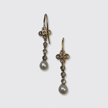 Load image into Gallery viewer, Small Diamond &amp; Pearl Clover Drop Earrings