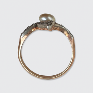 Belle Epoque Pearl & Diamonds Crossover Ring