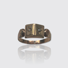 Load image into Gallery viewer, Antique Gold Ring with Two Hidden Compartments