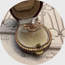 Load image into Gallery viewer, Victorian Rose-Cut Diamond Snake Ring