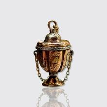 Load image into Gallery viewer, 18th Century Urn-Shaped Vinaigrette Pendant
