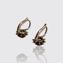 Load image into Gallery viewer, 19th Century Starburst Rose-Cut Diamond Earrings