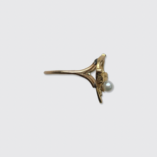 Load image into Gallery viewer, Art Nouveau Pearl Dragons Ring