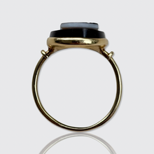 Load image into Gallery viewer, Antique Hardstone Cameo Ring a Greek Warrior