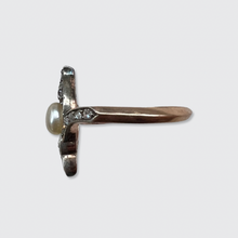 Load image into Gallery viewer, Belle Epoque Pearl &amp; Diamonds Crossover Ring