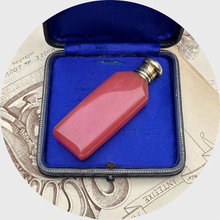 Load image into Gallery viewer, 19th Century French Agate &amp; Silver Perfume Bottle