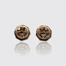 Load image into Gallery viewer, 19th Century Rose-Cut Diamond Cluster Earrings