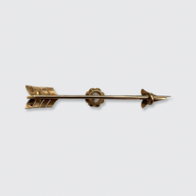 Load image into Gallery viewer, Cushion-Cut Diamond Arrow Brooch