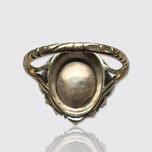 Load image into Gallery viewer, Antique Rose-Cut Diamond Cluster Ring