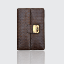 Load image into Gallery viewer, Antique Brown Jewellery Travel Case