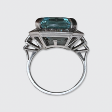 Load image into Gallery viewer, Vintage Aquamarine &amp; Diamond Cocktail Ring