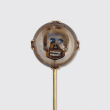 Load image into Gallery viewer, Antique Essex Crystal Skull Stickpin