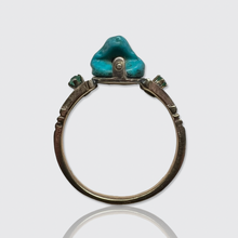 Load image into Gallery viewer, Egyptian Revival Faience Frog Amulet Ring