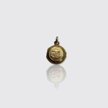 Load image into Gallery viewer, Antique Miniature Star/Anchor Locket
