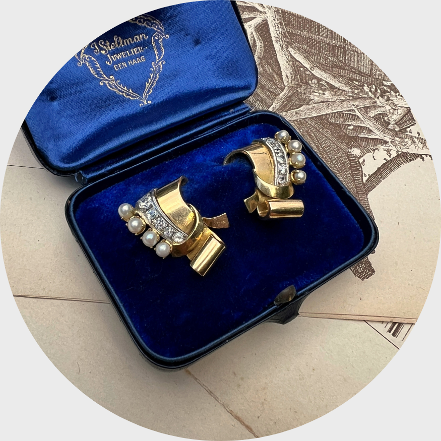 18k Gold Retro Pearl & Diamond Ear Clips