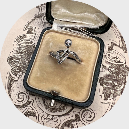 Art Deco Diamond Swirl Ring