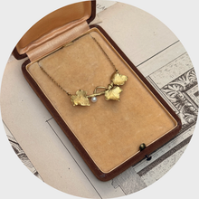 Load image into Gallery viewer, Art Nouveau 18k Gold &amp; Pearl Ivy Necklace