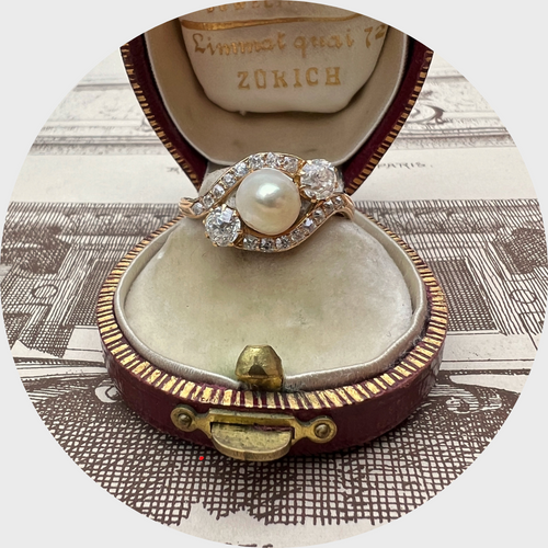 Belle Epoque Pearl & Diamond Crossover Ring