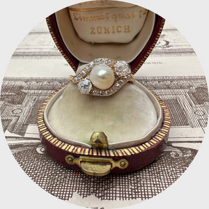 Belle Epoque Pearl & Diamond Crossover Ring