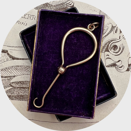 Victorian Gold Foldable Button Hook Pendant