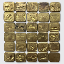 Load image into Gallery viewer, Victorian Two Tone Wax Seal Travel Case
