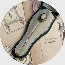 Load image into Gallery viewer, Victorian Cameo Stickpin