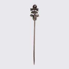 Load image into Gallery viewer, Antique Rose-Cut Diamond Bow Stickpin