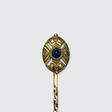Load image into Gallery viewer, Antique Sapphire Shield Stickpin