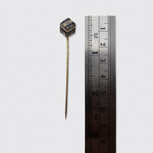 Load image into Gallery viewer, Art Deco Sapphire &amp; Diamond Cube Stickpin