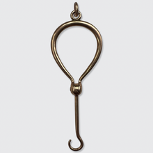 Load image into Gallery viewer, Victorian Gold Foldable Button Hook Pendant