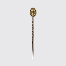 Load image into Gallery viewer, Antique Sapphire Shield Stickpin
