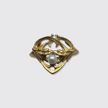Load image into Gallery viewer, Art Nouveau Pearl Dragons Ring